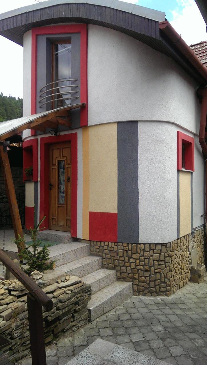 Ivka Leštiny